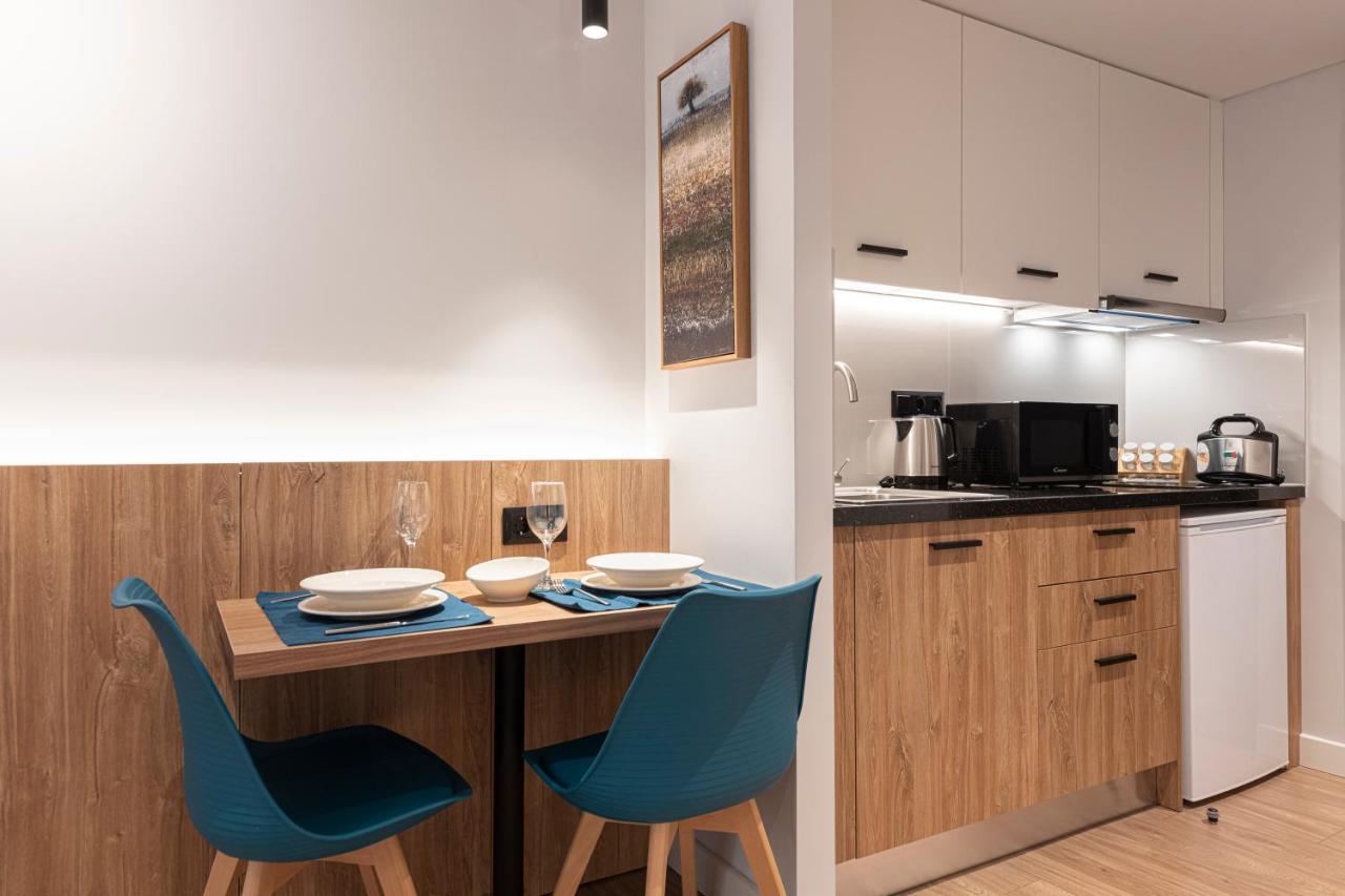 A&N Athens Luxury Apartments - Akadimou ภายนอก รูปภาพ