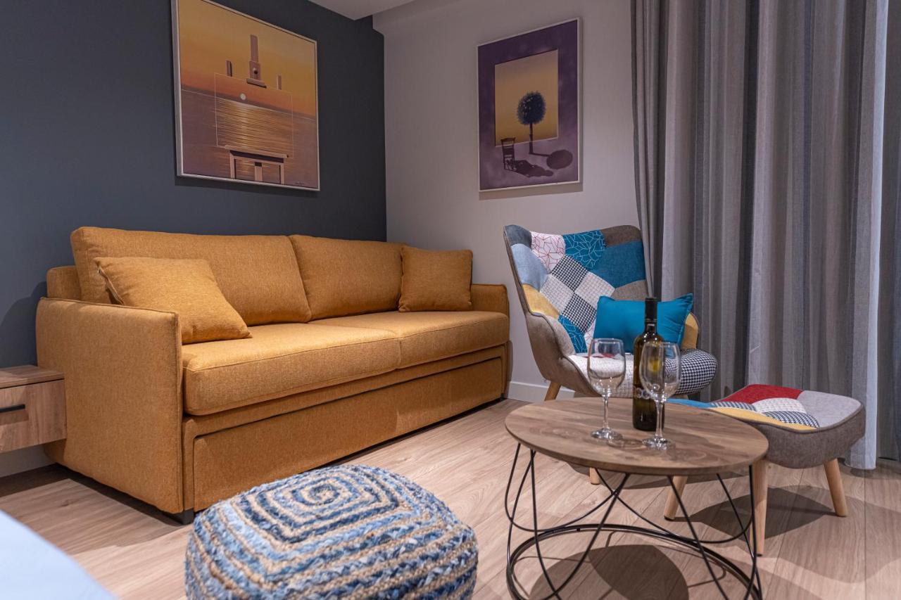 A&N Athens Luxury Apartments - Akadimou ภายนอก รูปภาพ