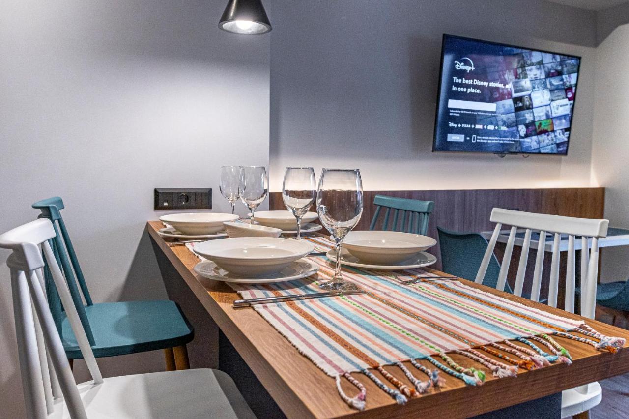 A&N Athens Luxury Apartments - Akadimou ภายนอก รูปภาพ