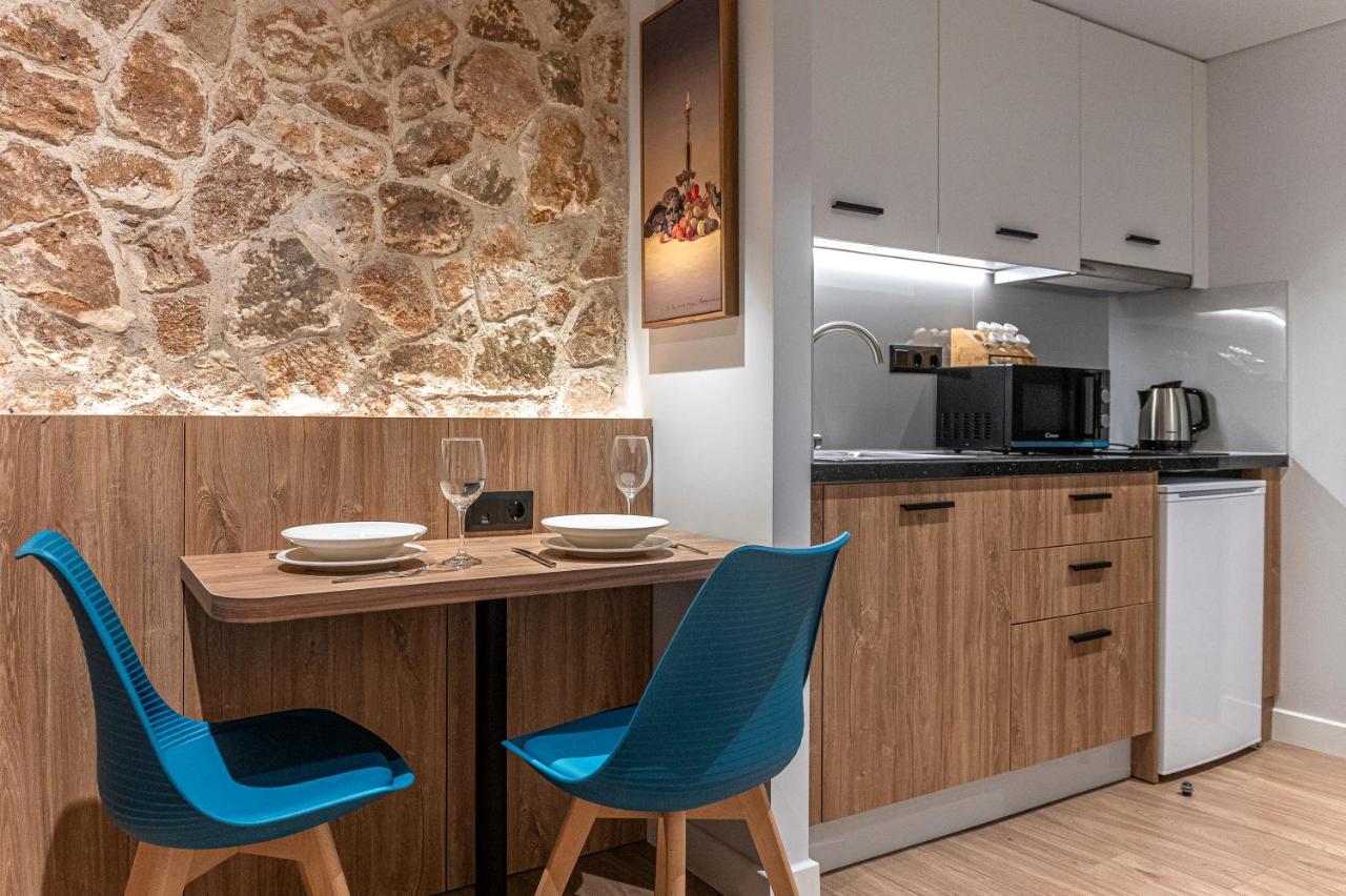 A&N Athens Luxury Apartments - Akadimou ภายนอก รูปภาพ